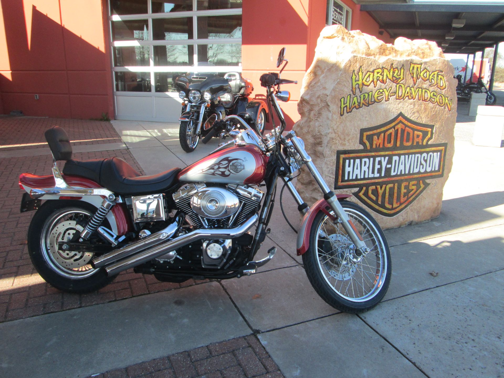 2005 Harley-Davidson FXDWG/FXDWGI Dyna Wide Glide® in Temple, Texas - Photo 1