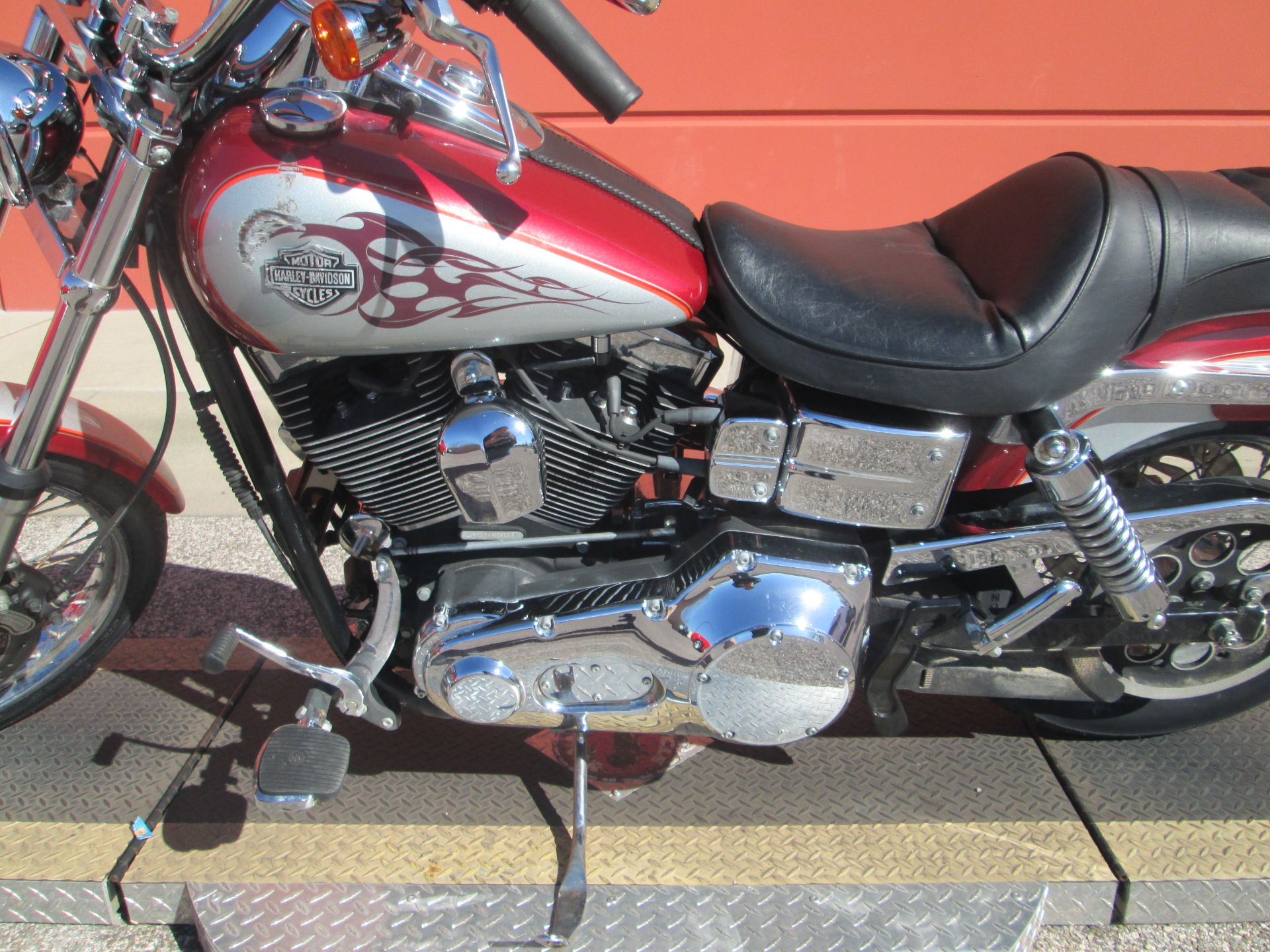 2005 Harley-Davidson FXDWG/FXDWGI Dyna Wide Glide® in Temple, Texas - Photo 15