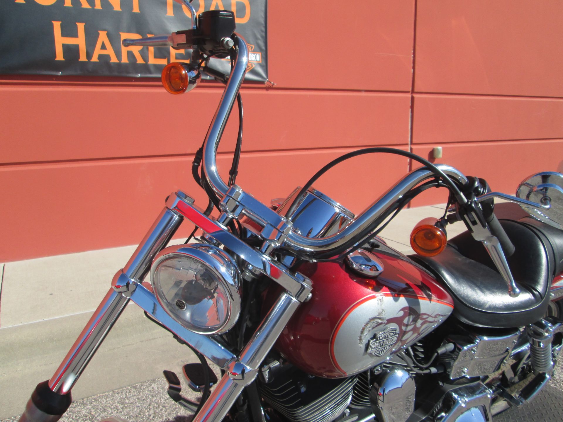 2005 Harley-Davidson FXDWG/FXDWGI Dyna Wide Glide® in Temple, Texas - Photo 3