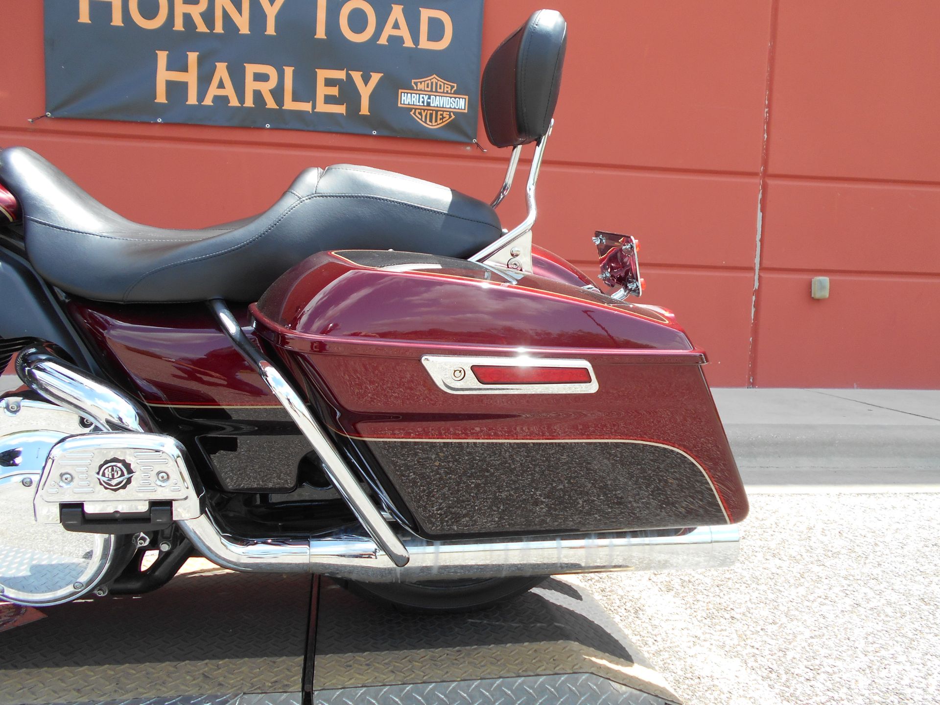 2015 Harley-Davidson Electra Glide® Ultra Classic® Low in Temple, Texas - Photo 16