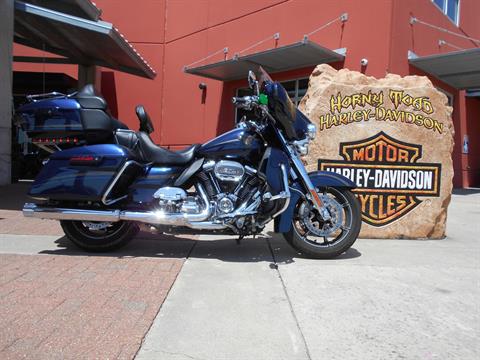 2018 Harley-Davidson 115th Anniversary CVO™ Limited in Temple, Texas - Photo 1