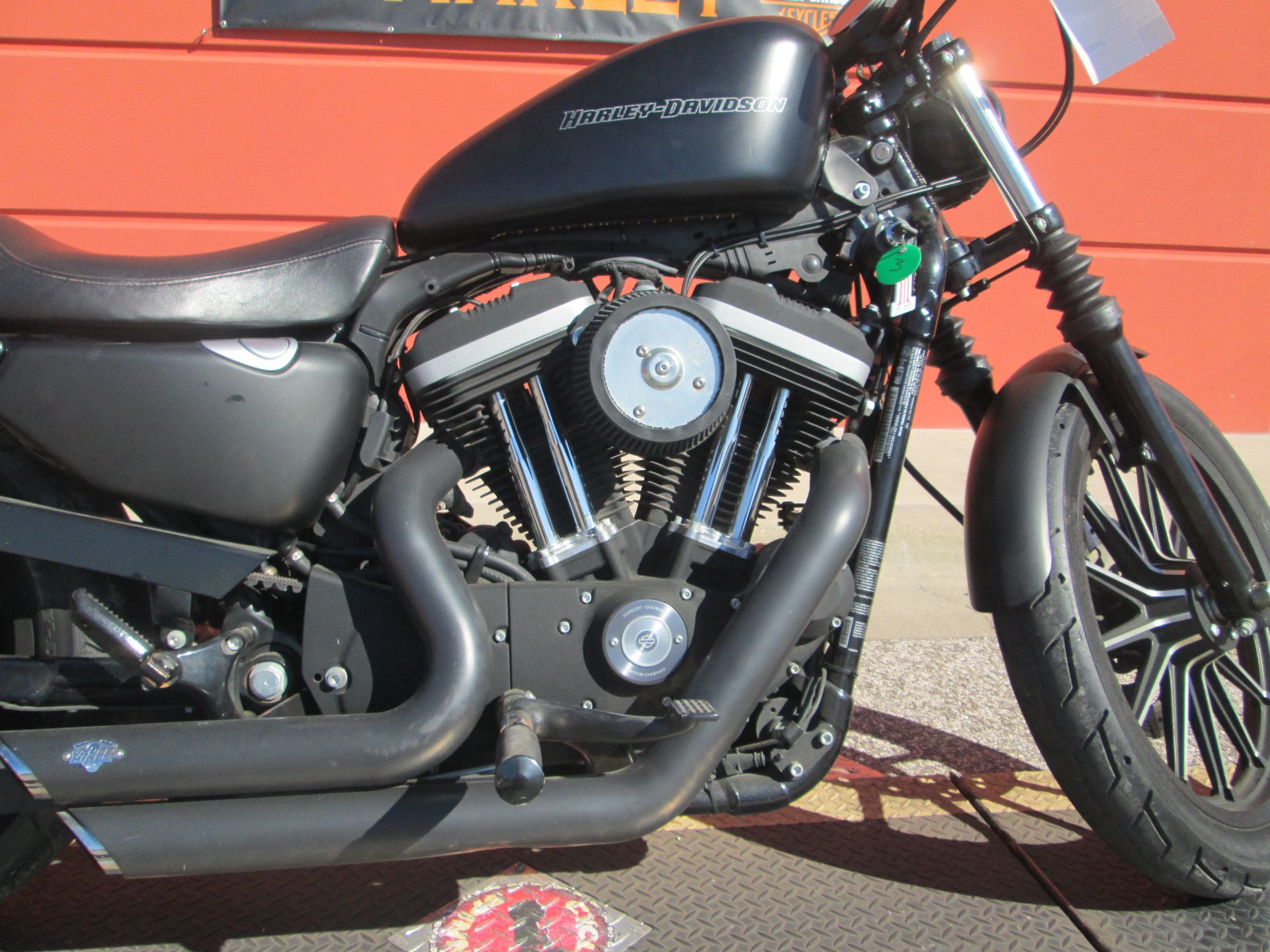 2011 Harley-Davidson Sportster® Iron 883™ in Temple, Texas - Photo 5