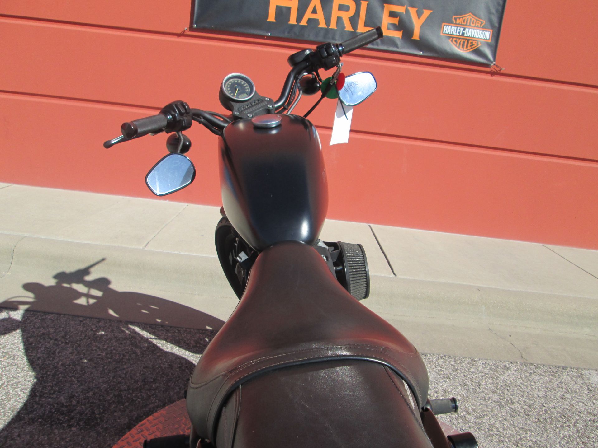 2011 Harley-Davidson Sportster® Iron 883™ in Temple, Texas - Photo 10