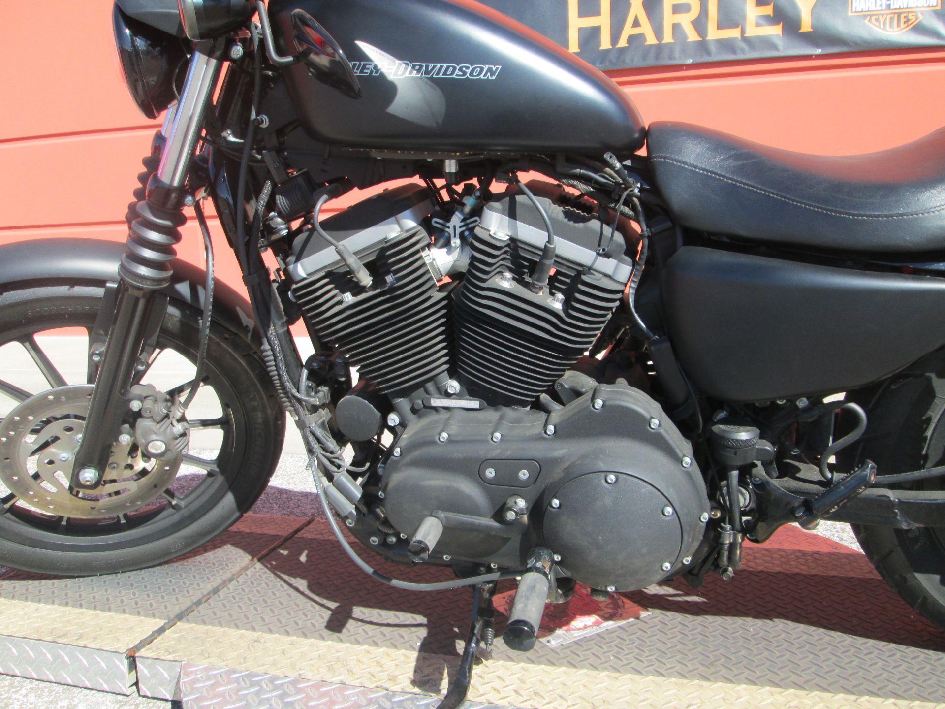 2011 Harley-Davidson Sportster® Iron 883™ in Temple, Texas - Photo 16