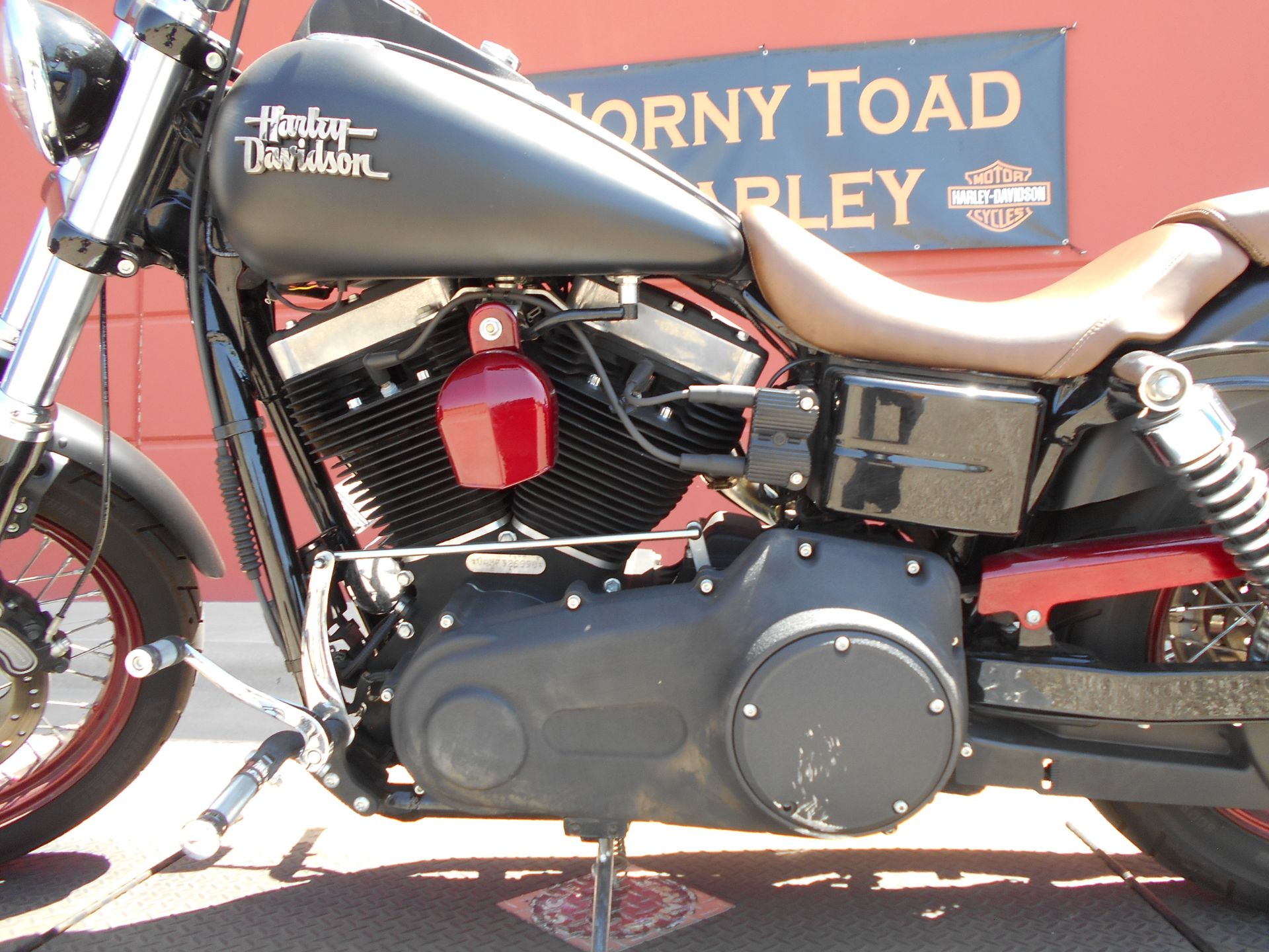 2015 Harley-Davidson Street Bob® in Temple, Texas - Photo 14