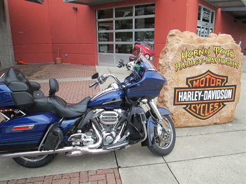 2015 Harley-Davidson CVO™ Road Glide® Ultra in Temple, Texas - Photo 1