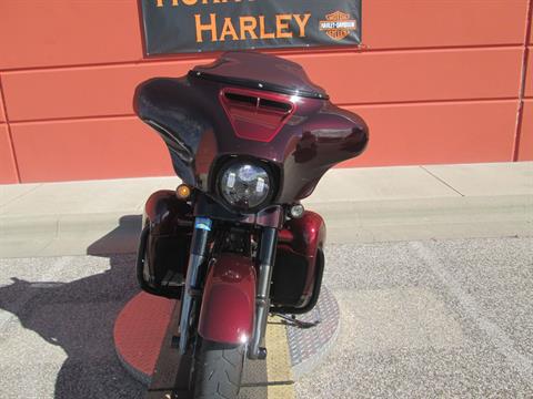 2019 Harley-Davidson CVO™ Street Glide® in Temple, Texas - Photo 22