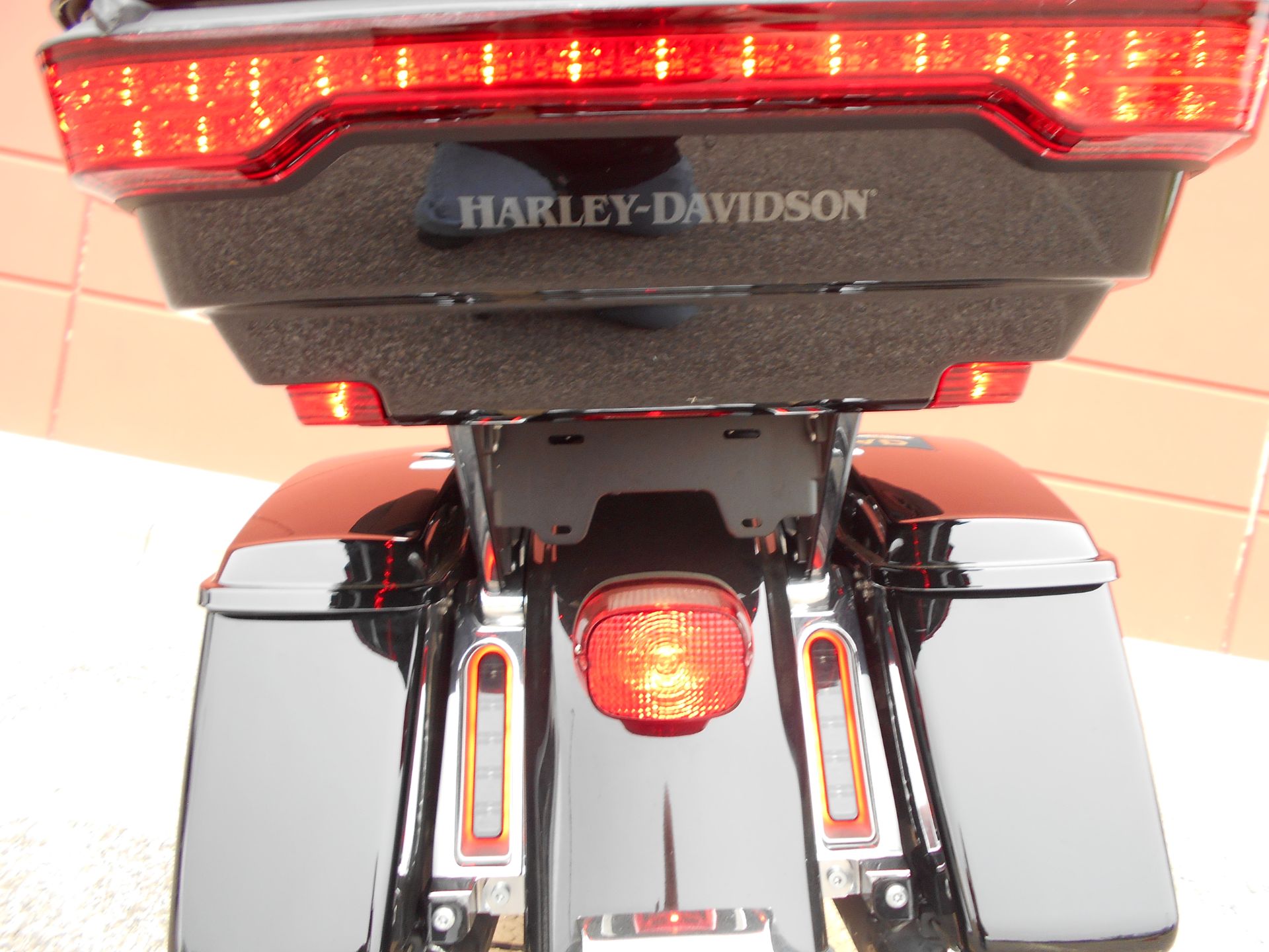 2019 Harley-Davidson Ultra Limited in Temple, Texas - Photo 14