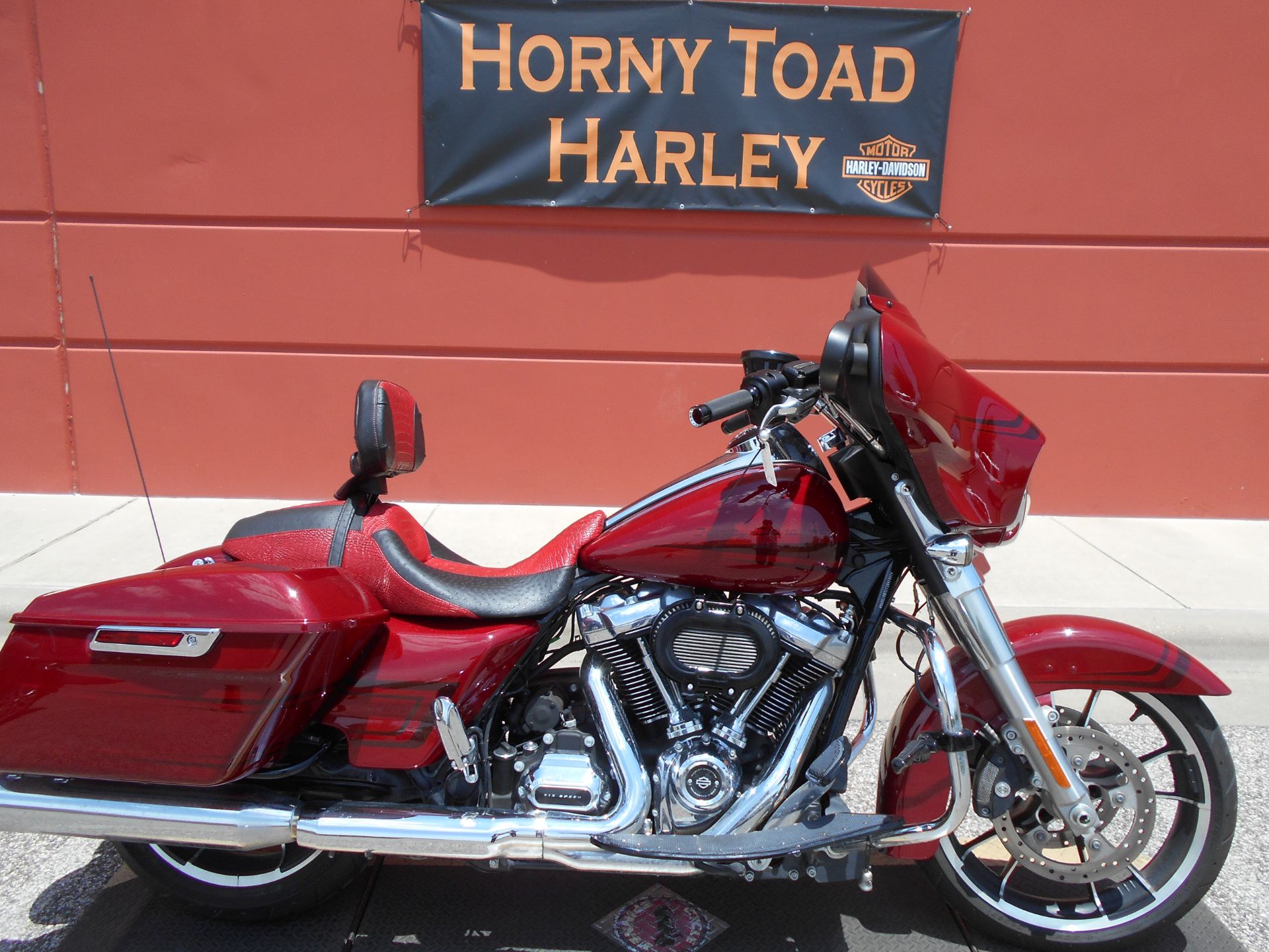 2020 Harley-Davidson Street Glide® in Temple, Texas - Photo 3