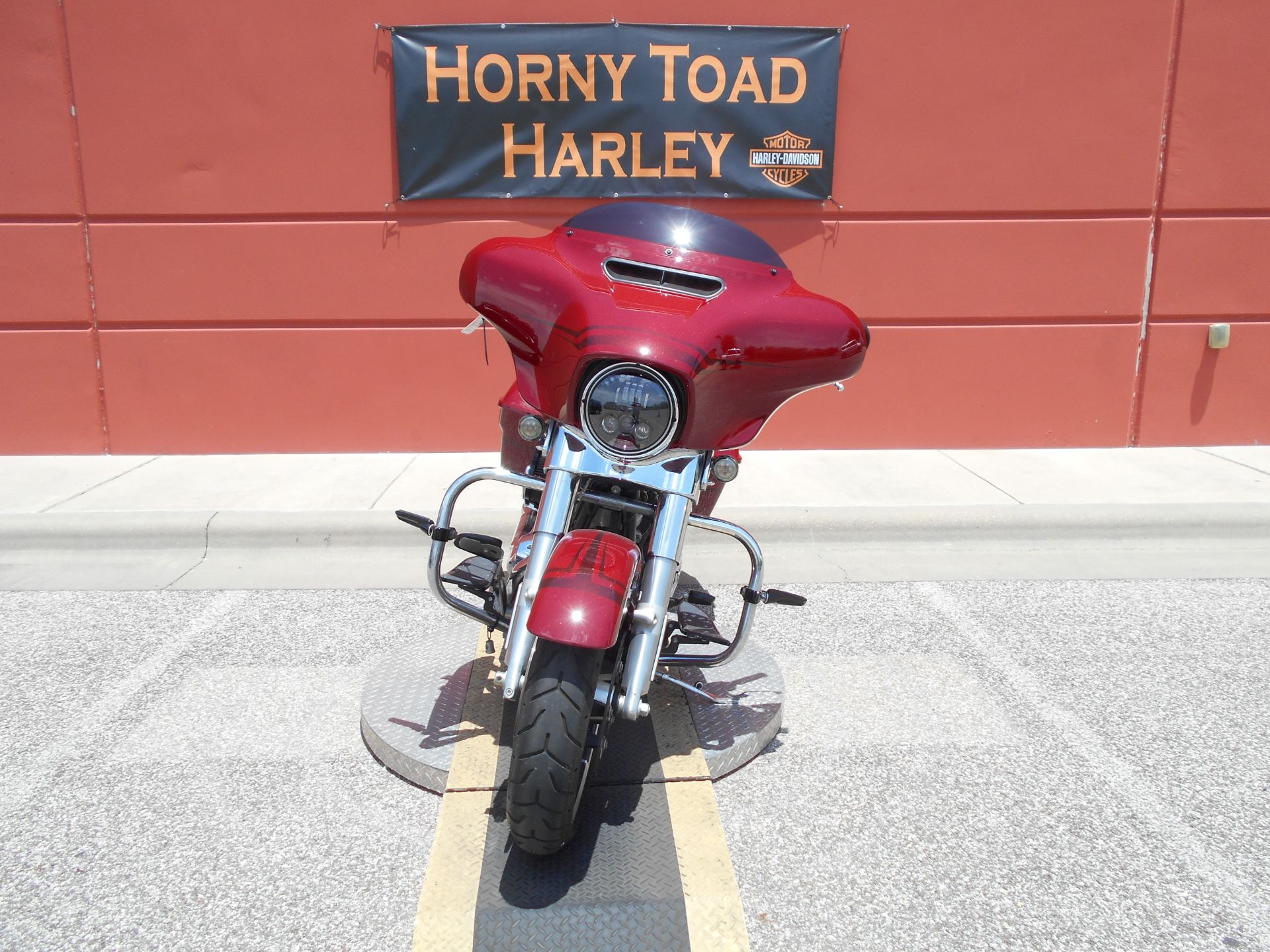 2020 Harley-Davidson Street Glide® in Temple, Texas - Photo 15