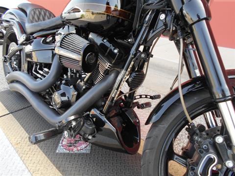 2017 Harley-Davidson CVO™ Pro Street Breakout® in Temple, Texas - Photo 6