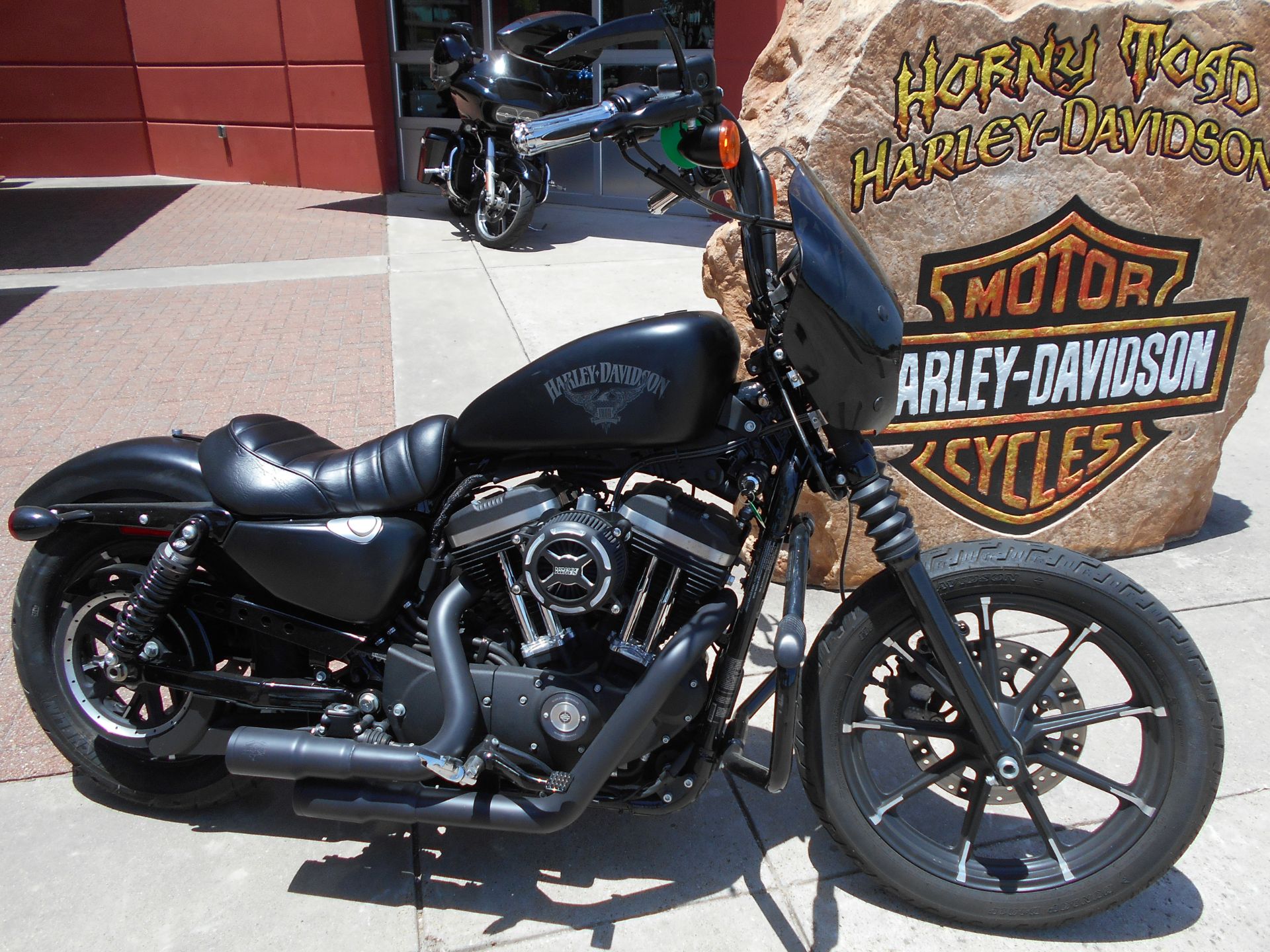 2017 Harley-Davidson Iron 883™ in Temple, Texas - Photo 2
