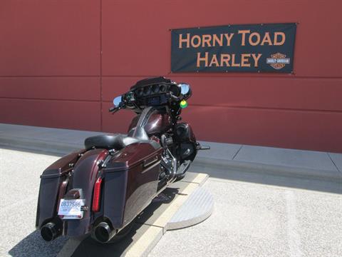 2019 Harley-Davidson CVO™ Street Glide® in Temple, Texas - Photo 4
