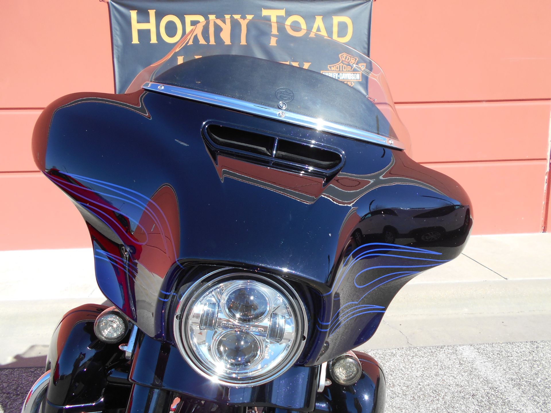 2016 Harley-Davidson CVO™ Street Glide® in Temple, Texas - Photo 19