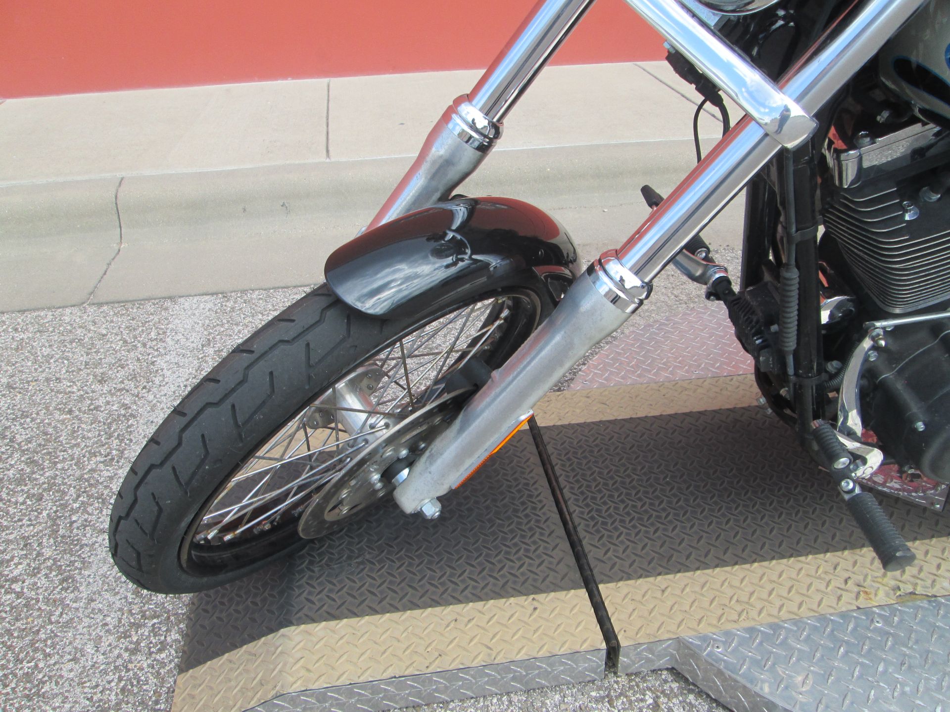 2013 Harley-Davidson Dyna® Wide Glide® in Temple, Texas - Photo 17