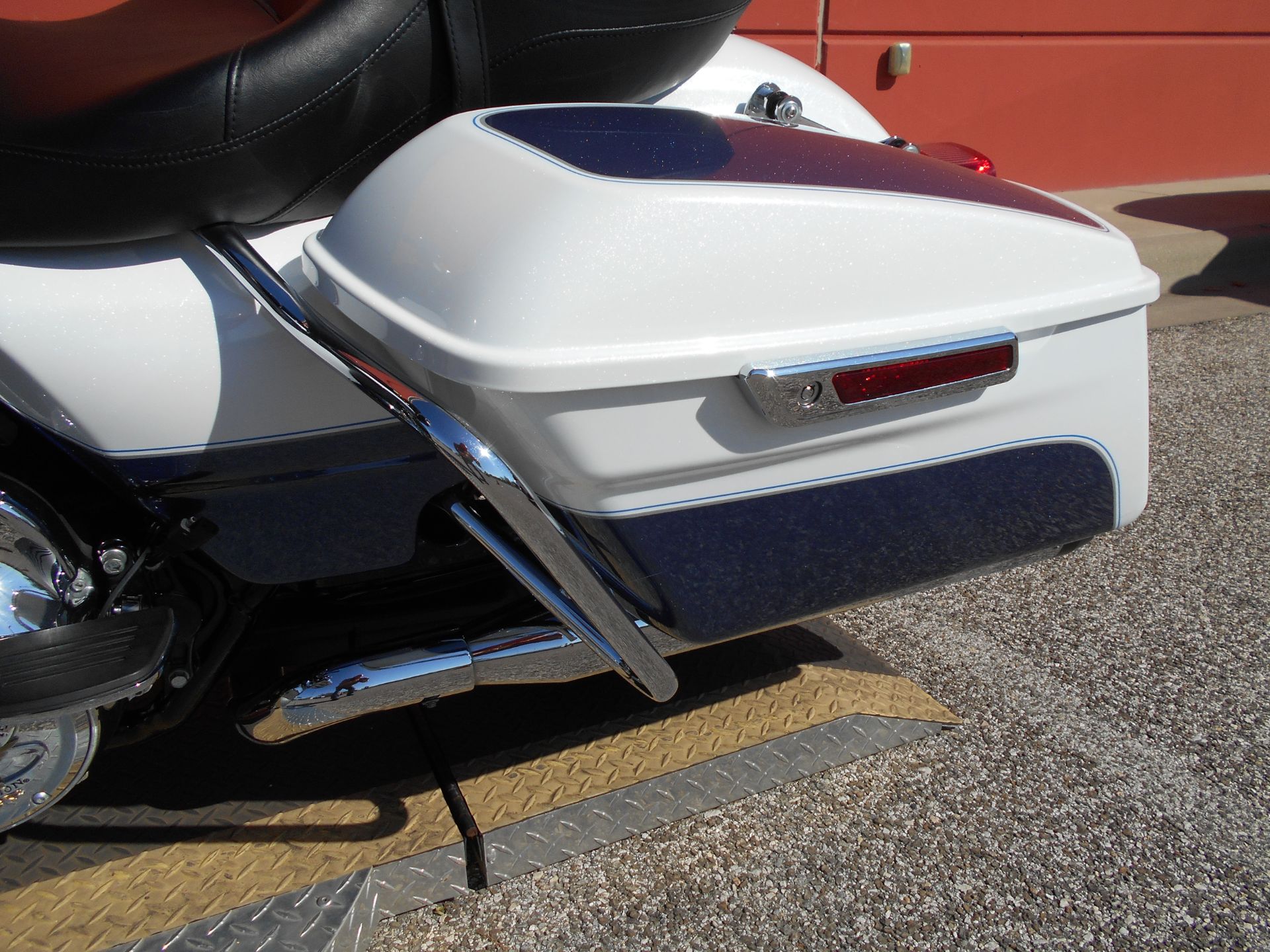 2015 Harley-Davidson Electra Glide® Ultra Classic® Low in Temple, Texas - Photo 12
