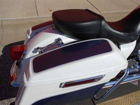 2015 Harley-Davidson Electra Glide® Ultra Classic® Low in Temple, Texas - Photo 8