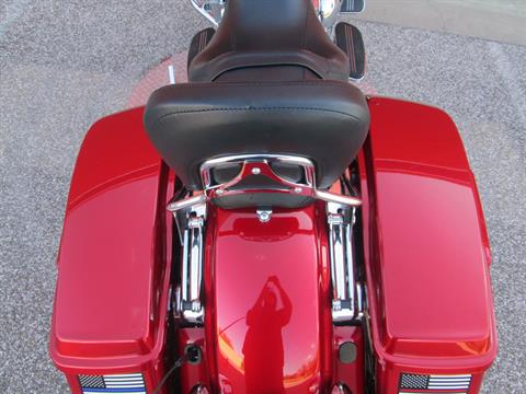 2019 Harley-Davidson Street Glide® in Temple, Texas - Photo 12