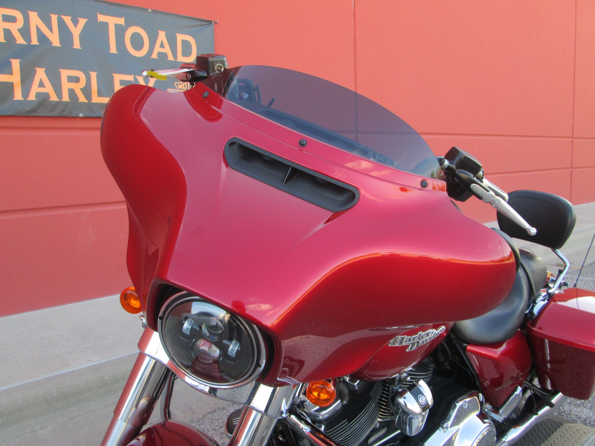 2019 Harley-Davidson Street Glide® in Temple, Texas - Photo 3