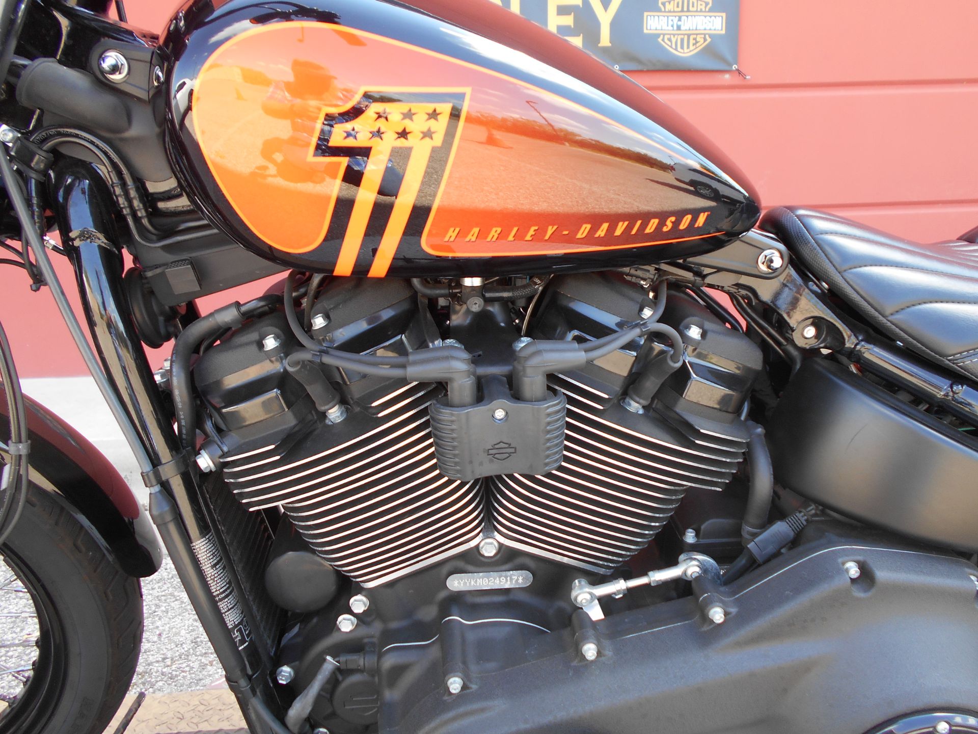 2021 Harley-Davidson Street Bob® 114 in Temple, Texas - Photo 12