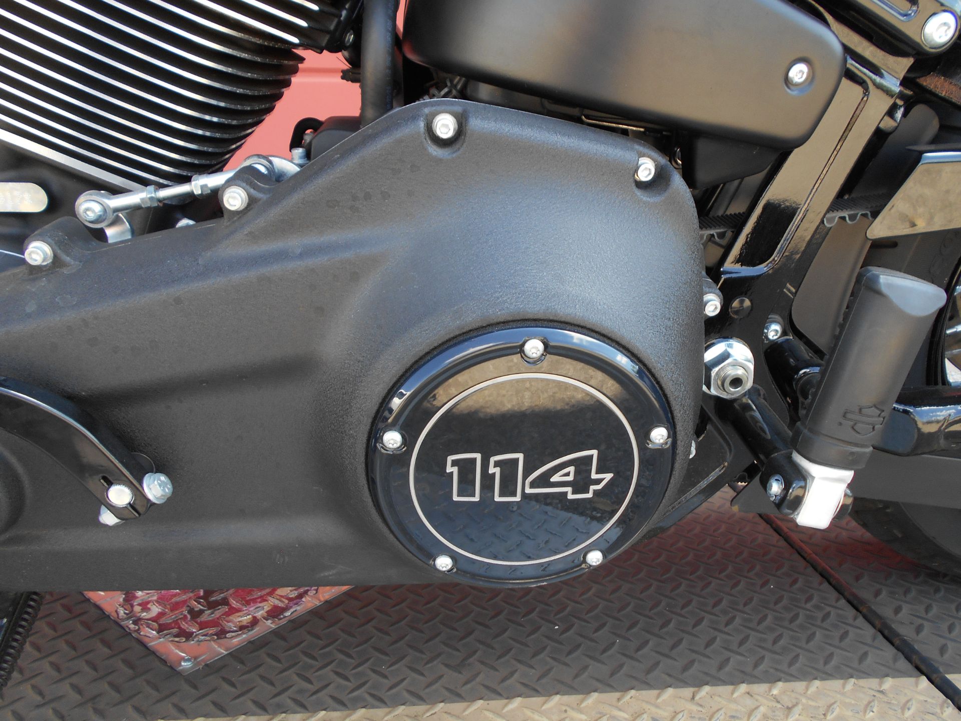2021 Harley-Davidson Street Bob® 114 in Temple, Texas - Photo 10