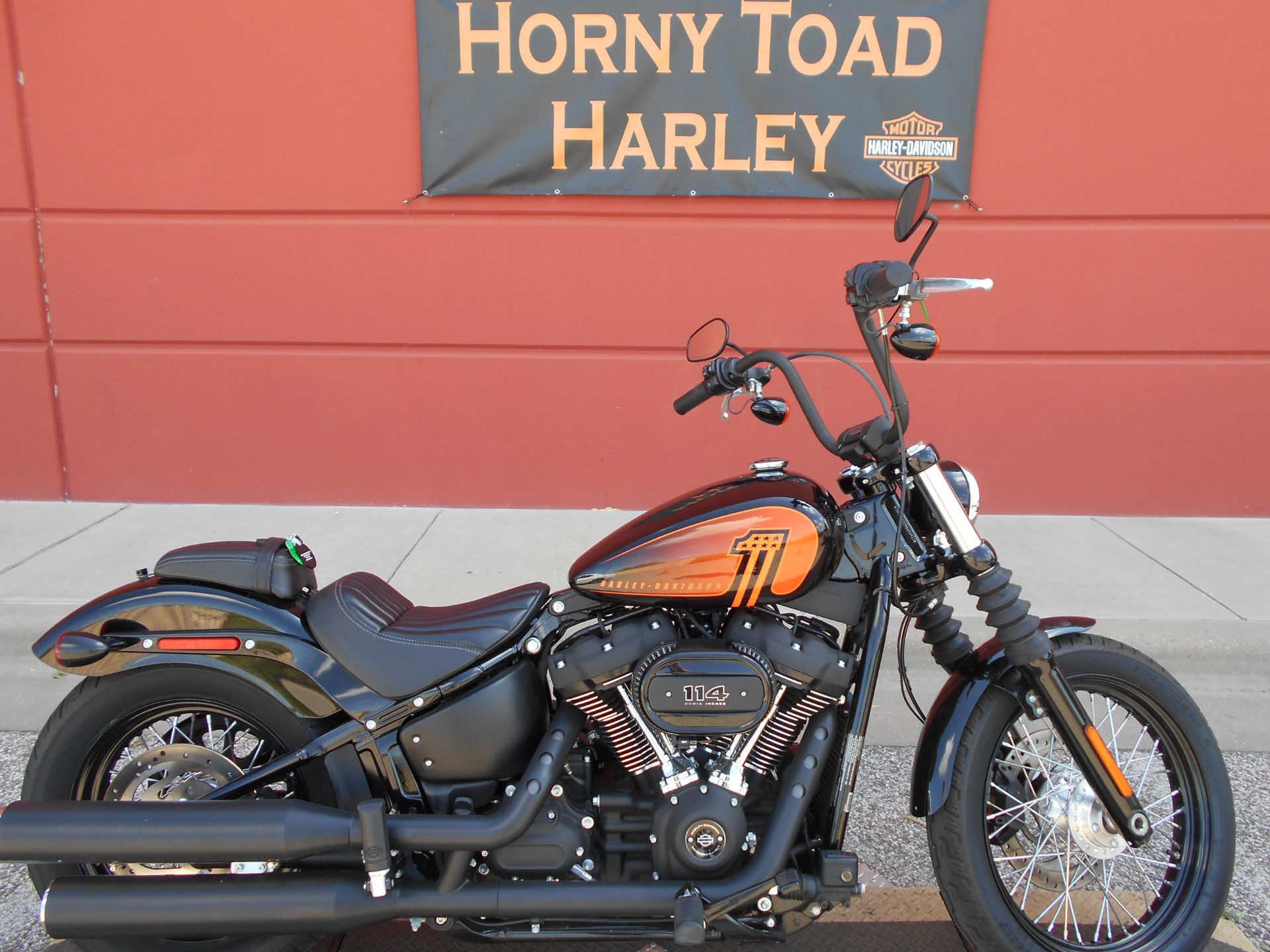 2021 Harley-Davidson Street Bob® 114 in Temple, Texas - Photo 3