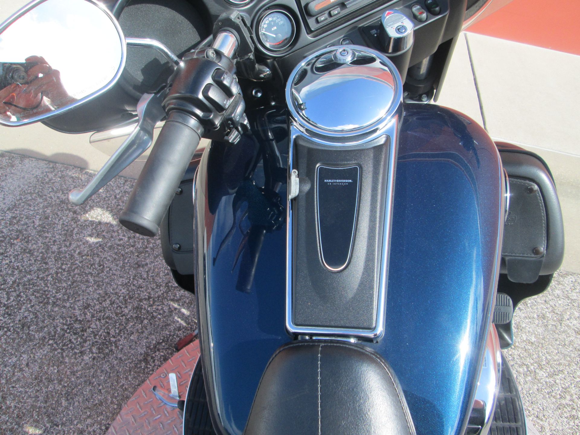2004 Harley-Davidson FLHTCUI Ultra Classic® Electra Glide® in Temple, Texas - Photo 14