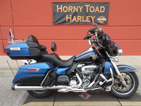 2018 Harley-Davidson 115th Anniversary Ultra Limited in Temple, Texas - Photo 3
