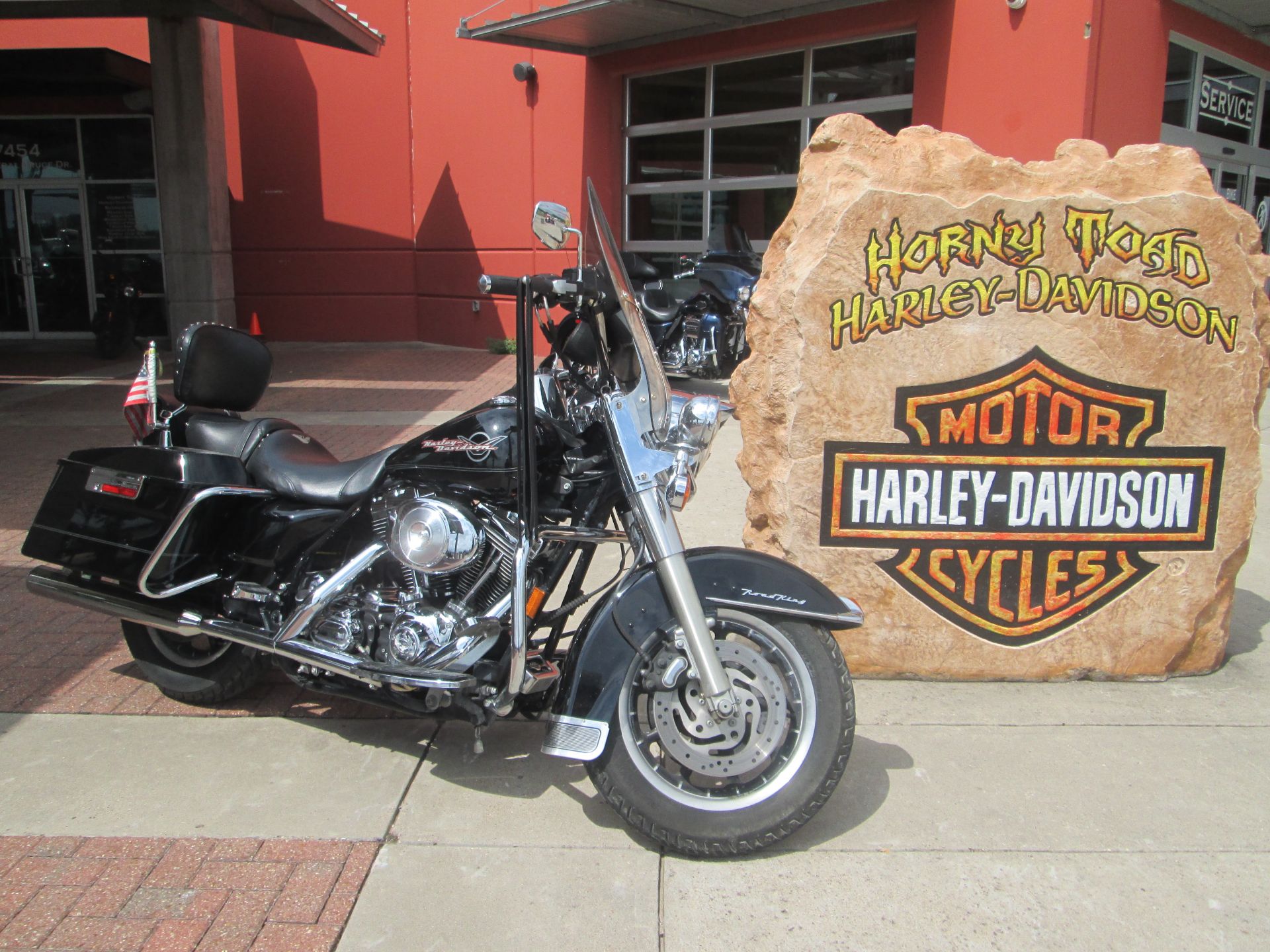 2005 Harley-Davidson FLHR/FLHRI Road King® in Temple, Texas - Photo 2