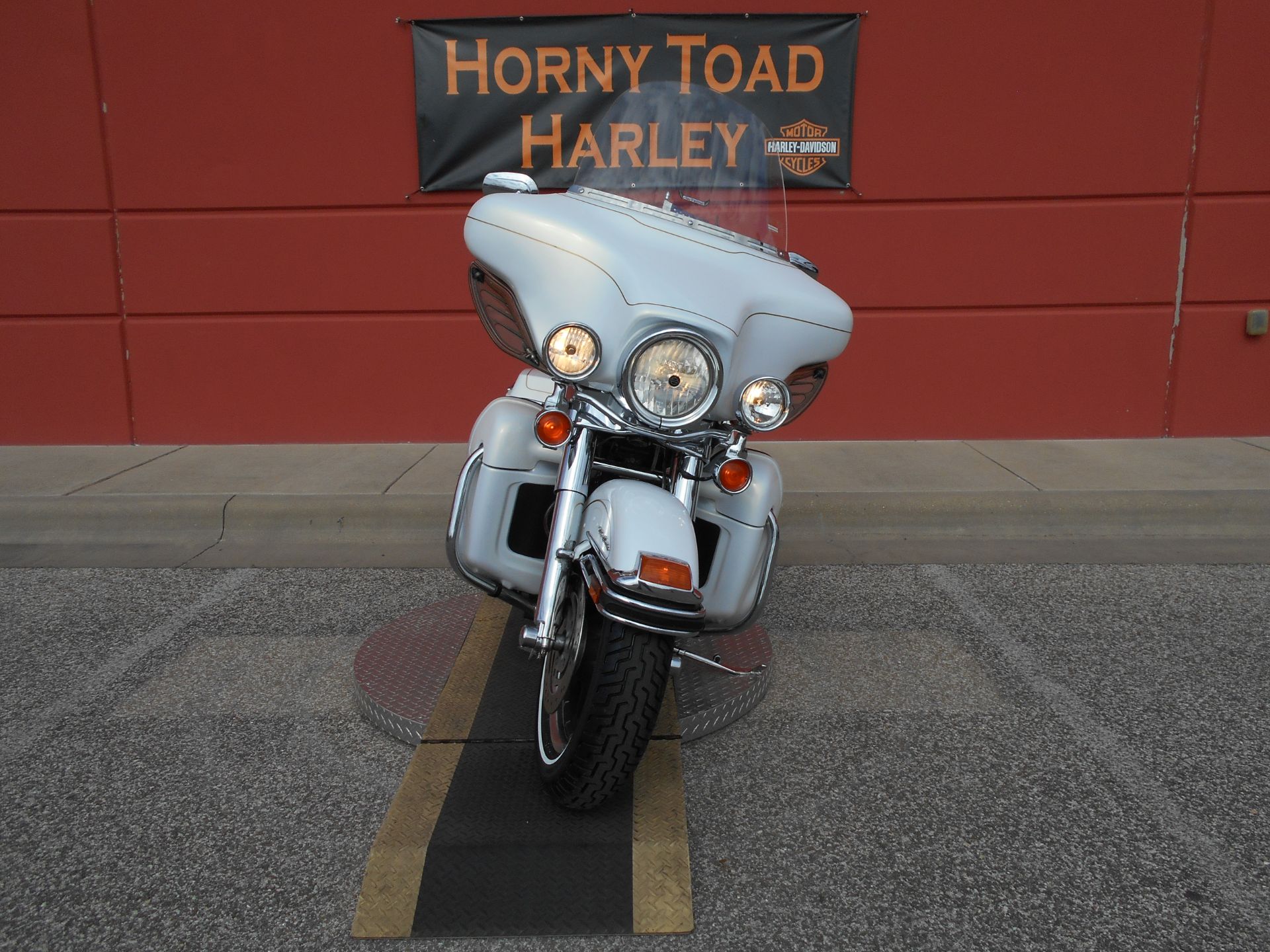 2007 Harley-Davidson Ultra Classic® Electra Glide® in Temple, Texas - Photo 3