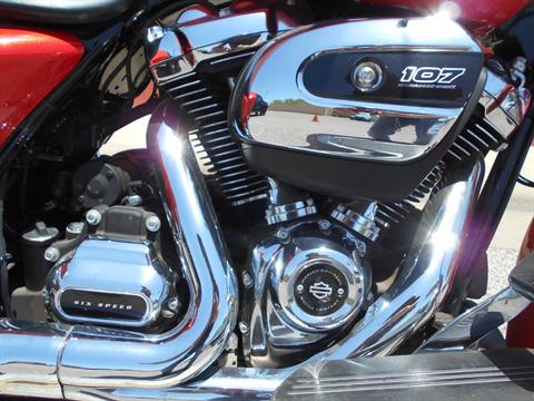2017 Harley-Davidson Street Glide® Special in Temple, Texas - Photo 7