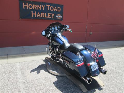 2016 Harley-Davidson Street Glide® Special in Temple, Texas - Photo 4