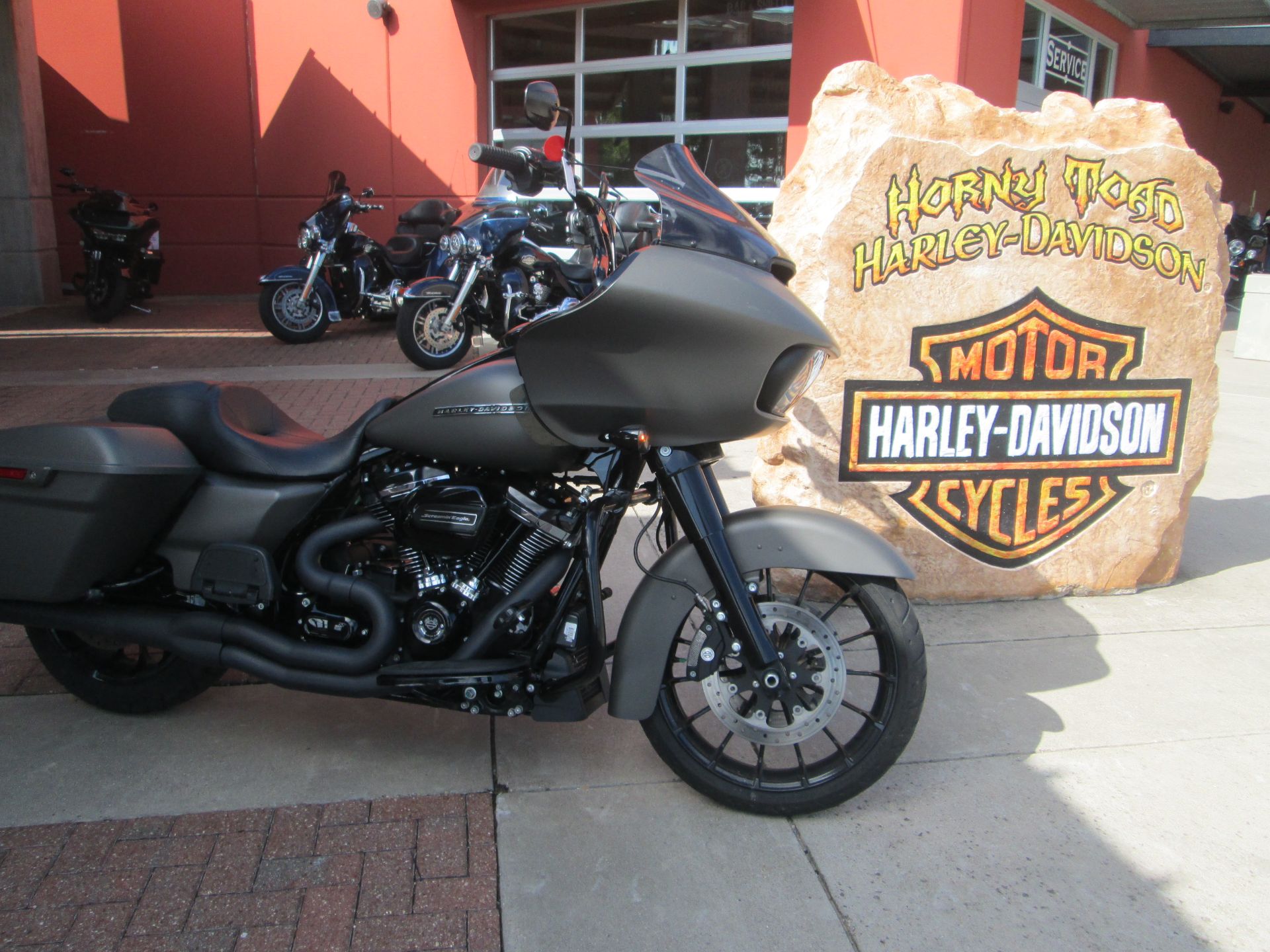 2019 Harley-Davidson Road Glide® Special in Temple, Texas - Photo 1