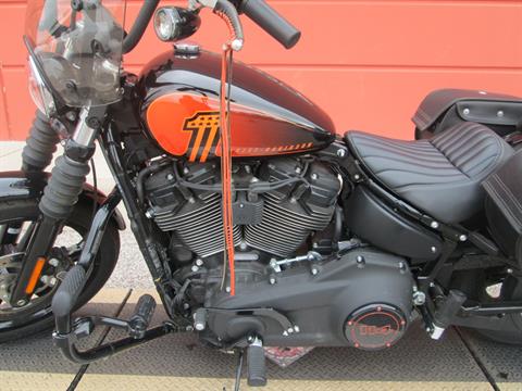 2022 Harley-Davidson Street Bob® 114 in Temple, Texas - Photo 16