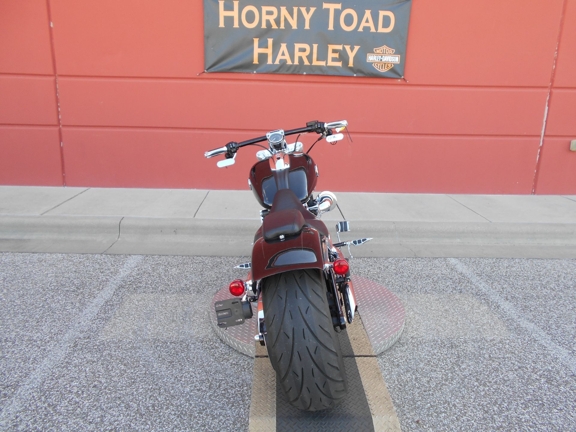 2015 Harley-Davidson Breakout® in Temple, Texas - Photo 11