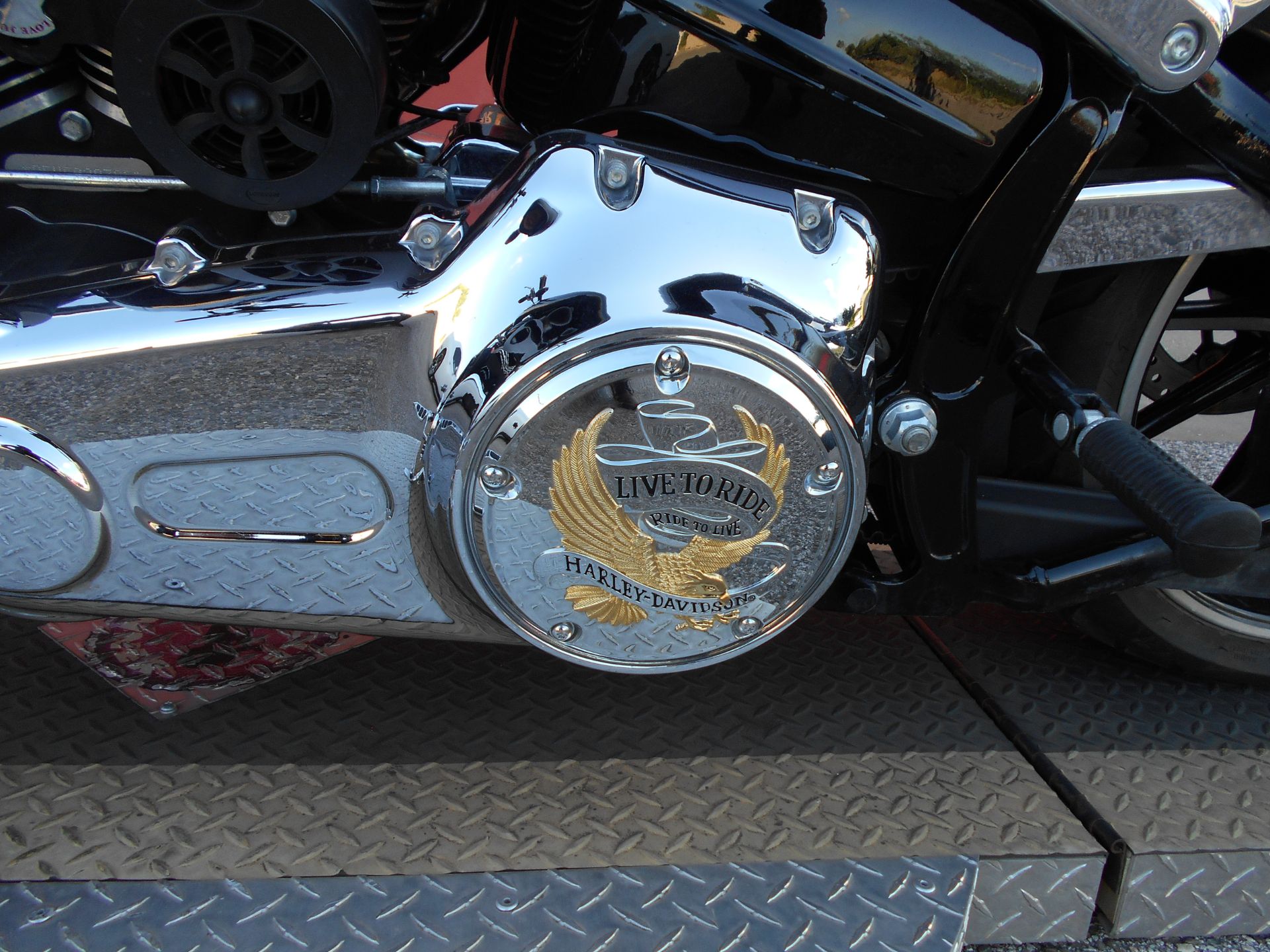 2015 Harley-Davidson Breakout® in Temple, Texas - Photo 10