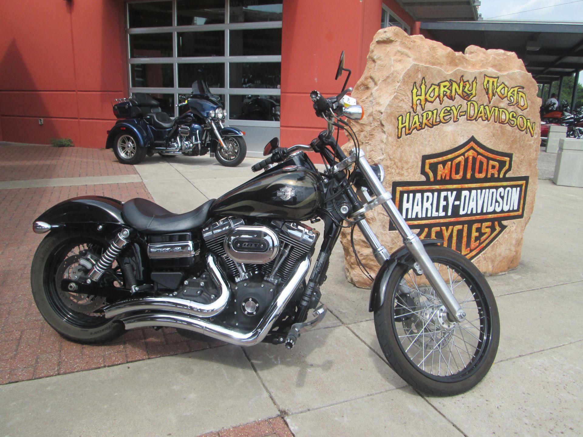 2017 Harley-Davidson Wide Glide in Temple, Texas - Photo 1