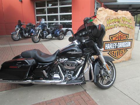 2018 Harley-Davidson Street Glide® in Temple, Texas - Photo 1