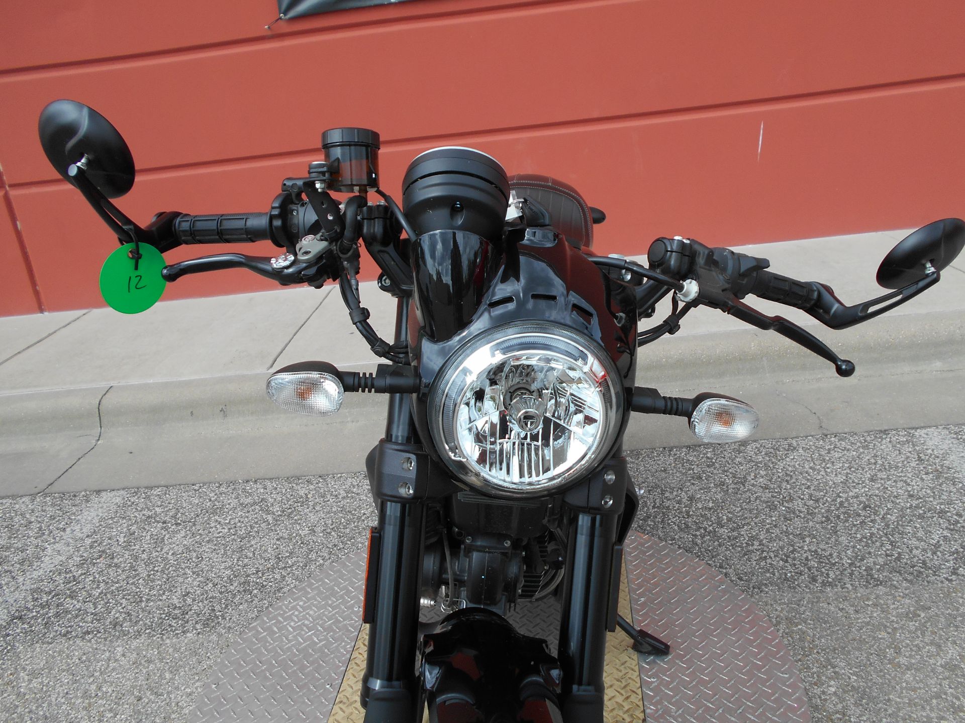 2018 Ducati Scrambler Cafe Racer in Temple, Texas - Photo 18