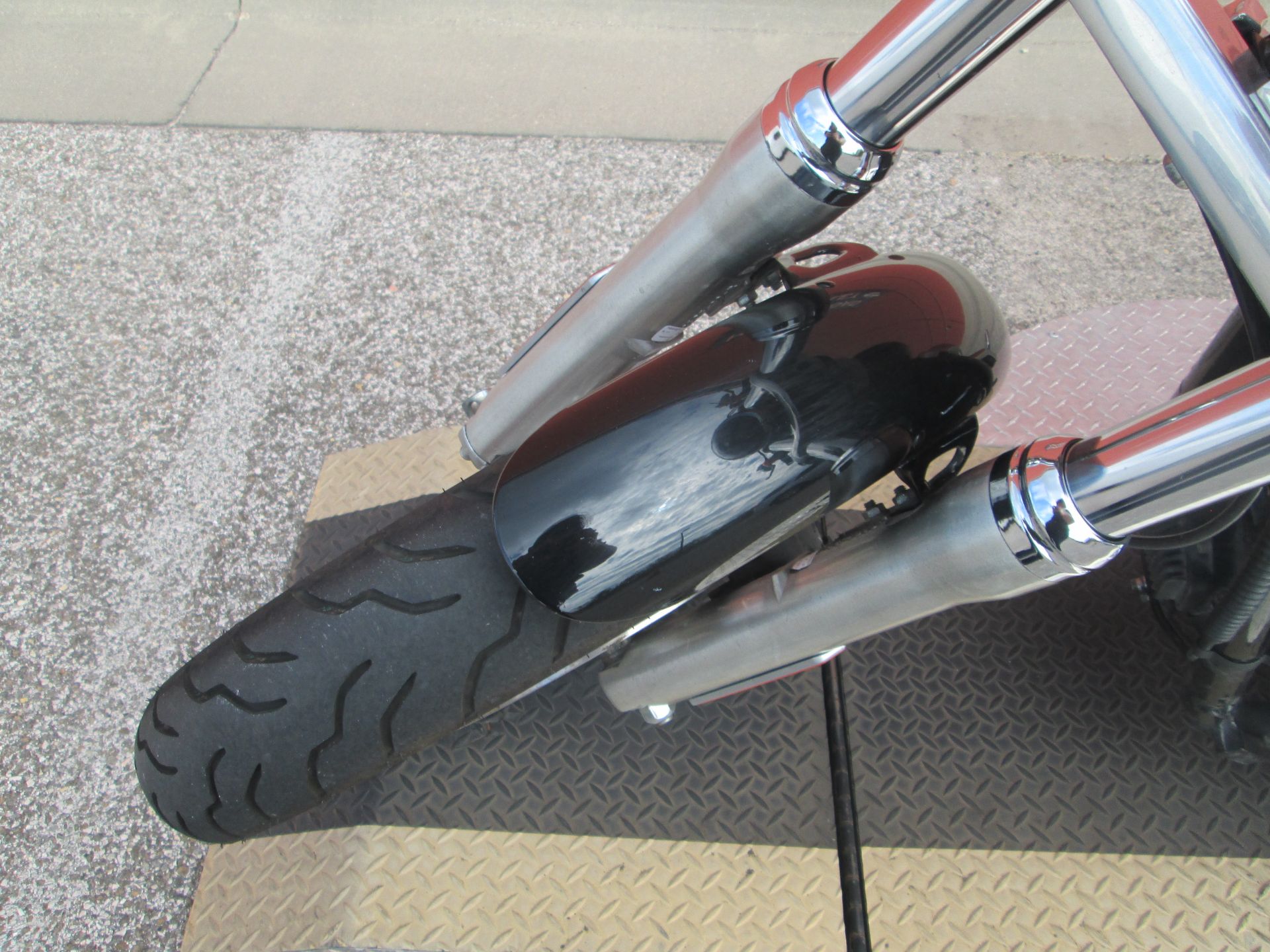 2012 Harley-Davidson Dyna® Super Glide® Custom in Temple, Texas - Photo 4