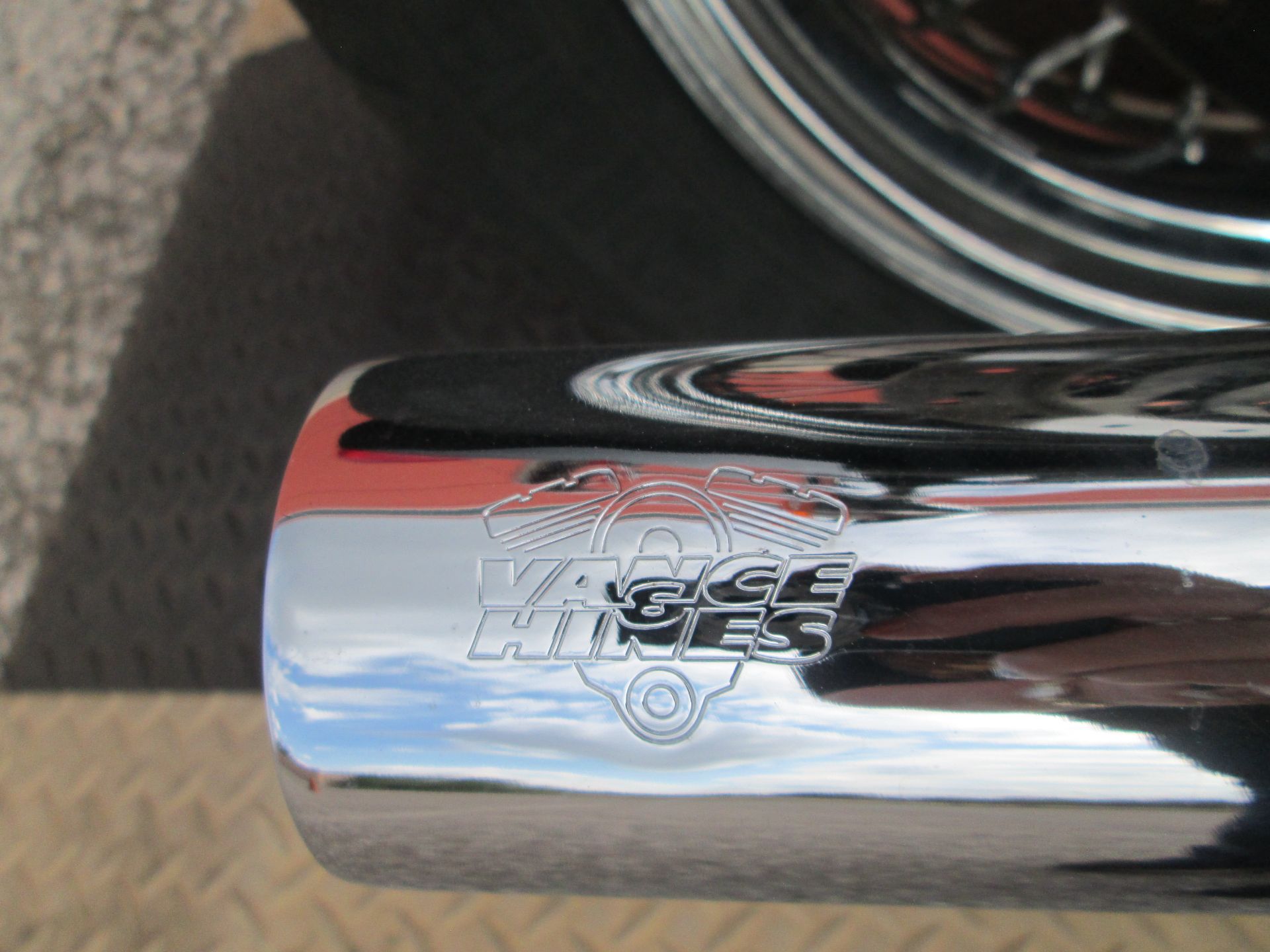 2012 Harley-Davidson Dyna® Super Glide® Custom in Temple, Texas - Photo 9
