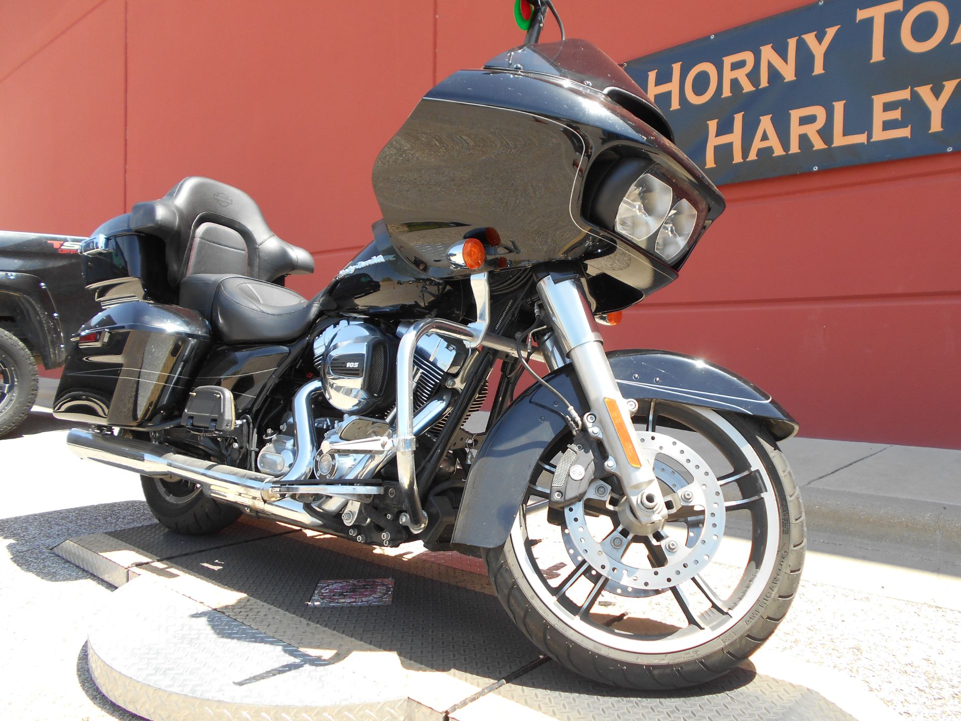 2015 Harley-Davidson Road Glide® Special in Temple, Texas - Photo 3