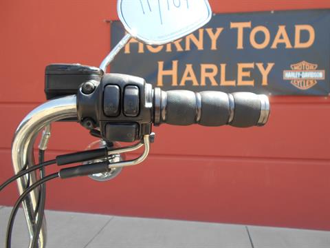 2011 Harley-Davidson Dyna® Street Bob® in Temple, Texas - Photo 13