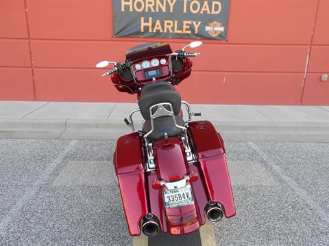 2017 Harley-Davidson Street Glide® in Temple, Texas - Photo 9