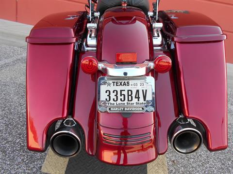 2017 Harley-Davidson Street Glide® in Temple, Texas - Photo 10