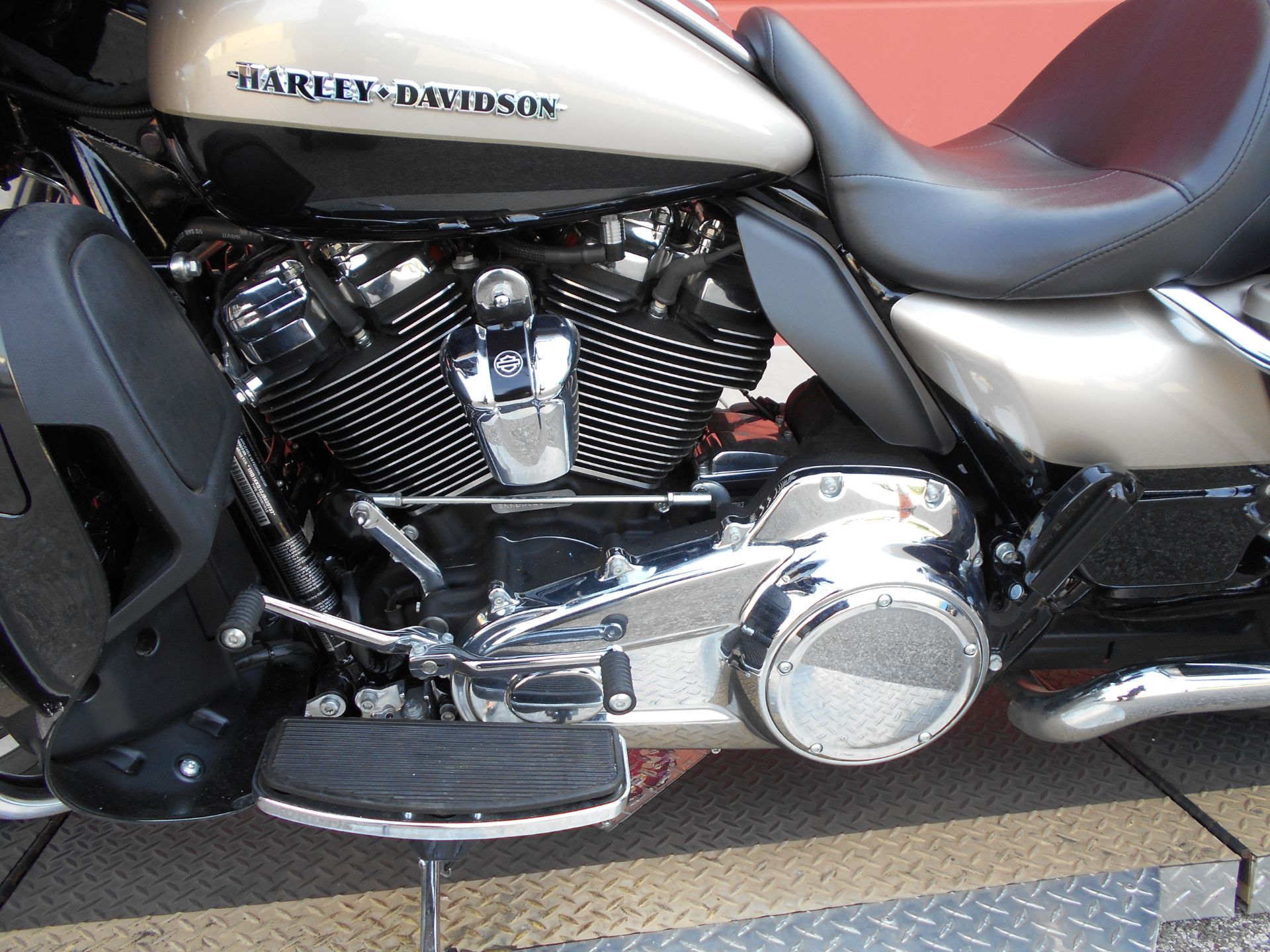 2018 Harley-Davidson Ultra Limited Low in Temple, Texas - Photo 10