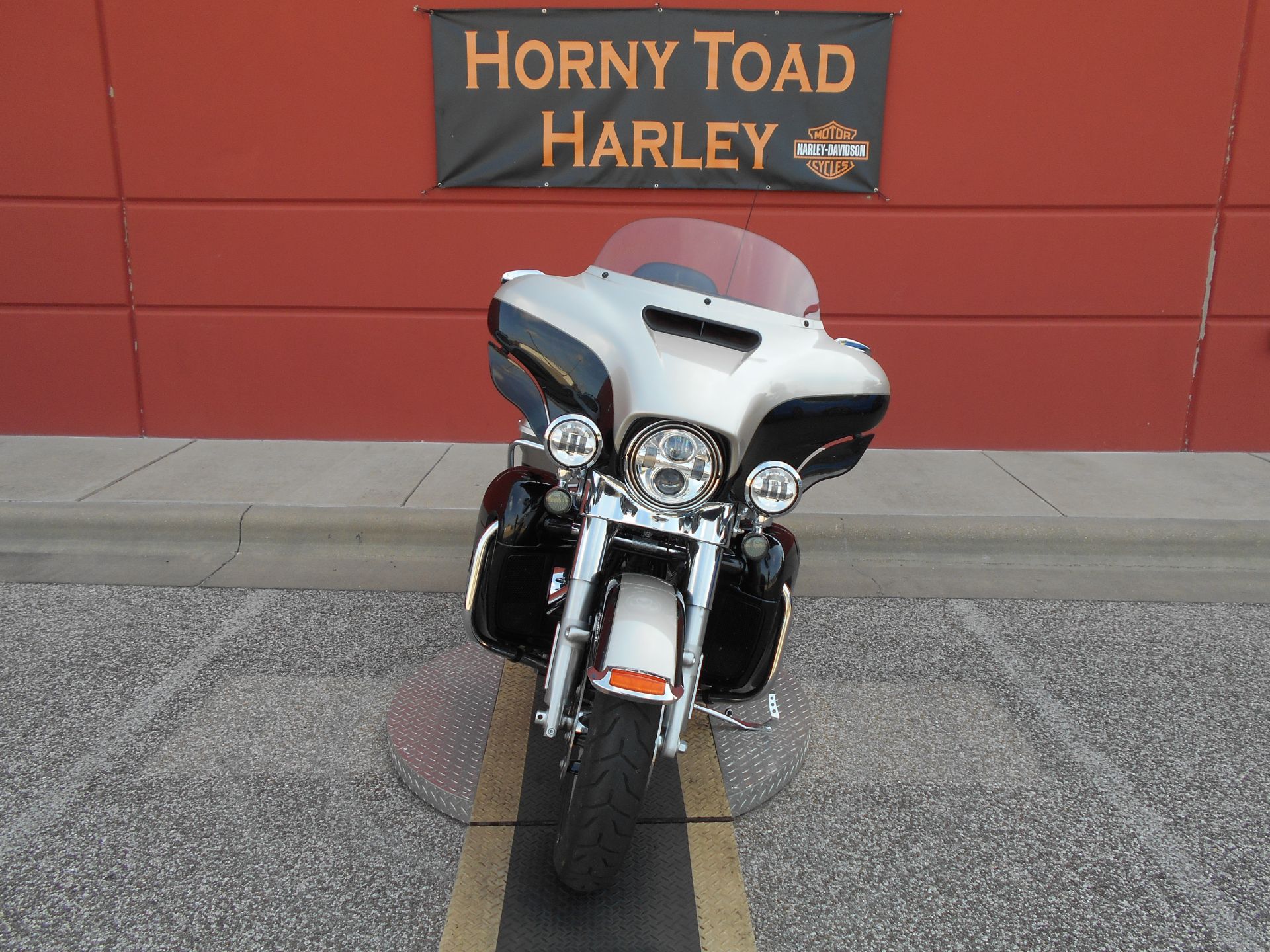 2018 Harley-Davidson Ultra Limited Low in Temple, Texas - Photo 16