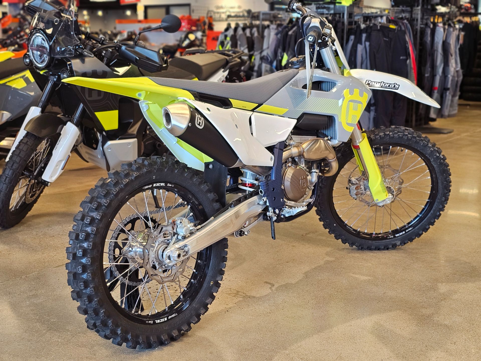 2024 Husqvarna FC 250 in Chattanooga, Tennessee - Photo 3