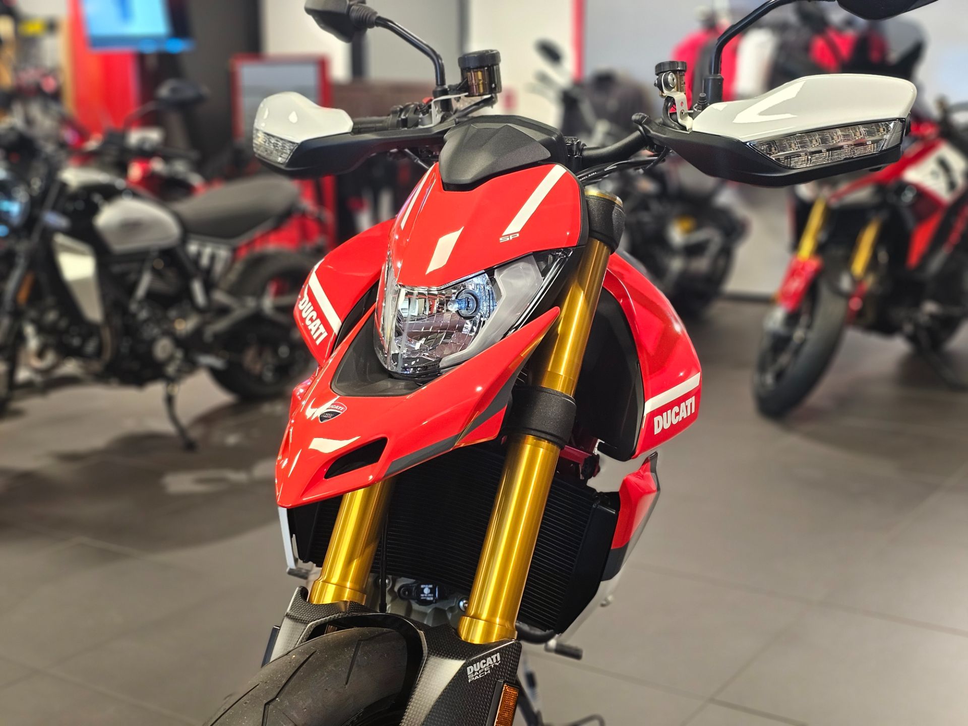 2024 Ducati Hypermotard 950 SP in Chattanooga, Tennessee - Photo 3