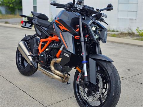 2024 KTM 1390 Super Duke R EVO in Chattanooga, Tennessee - Photo 2